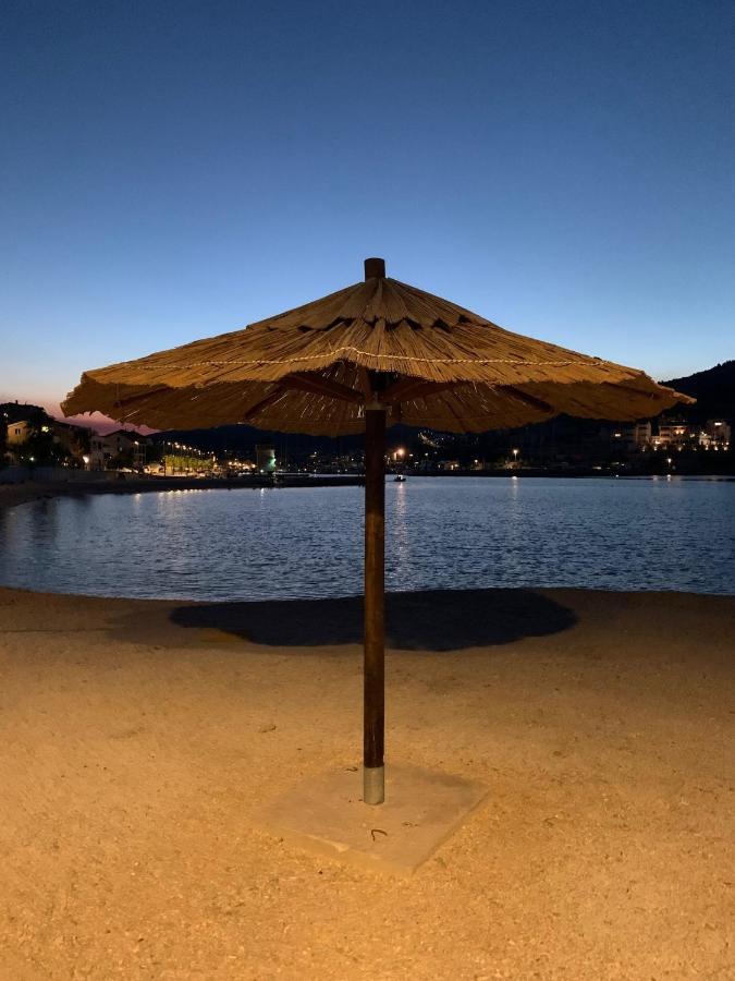Villa Cruiser Marina Buitenkant foto